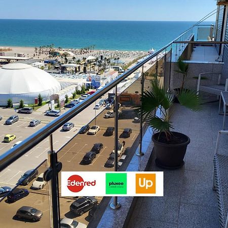 Seaview Cancun Apartments Summerland Mamaia Εξωτερικό φωτογραφία